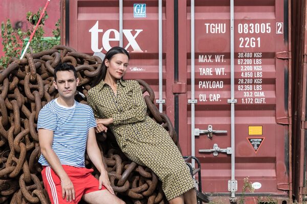 Duo frKRr: what you see - is what you get - is what you hear